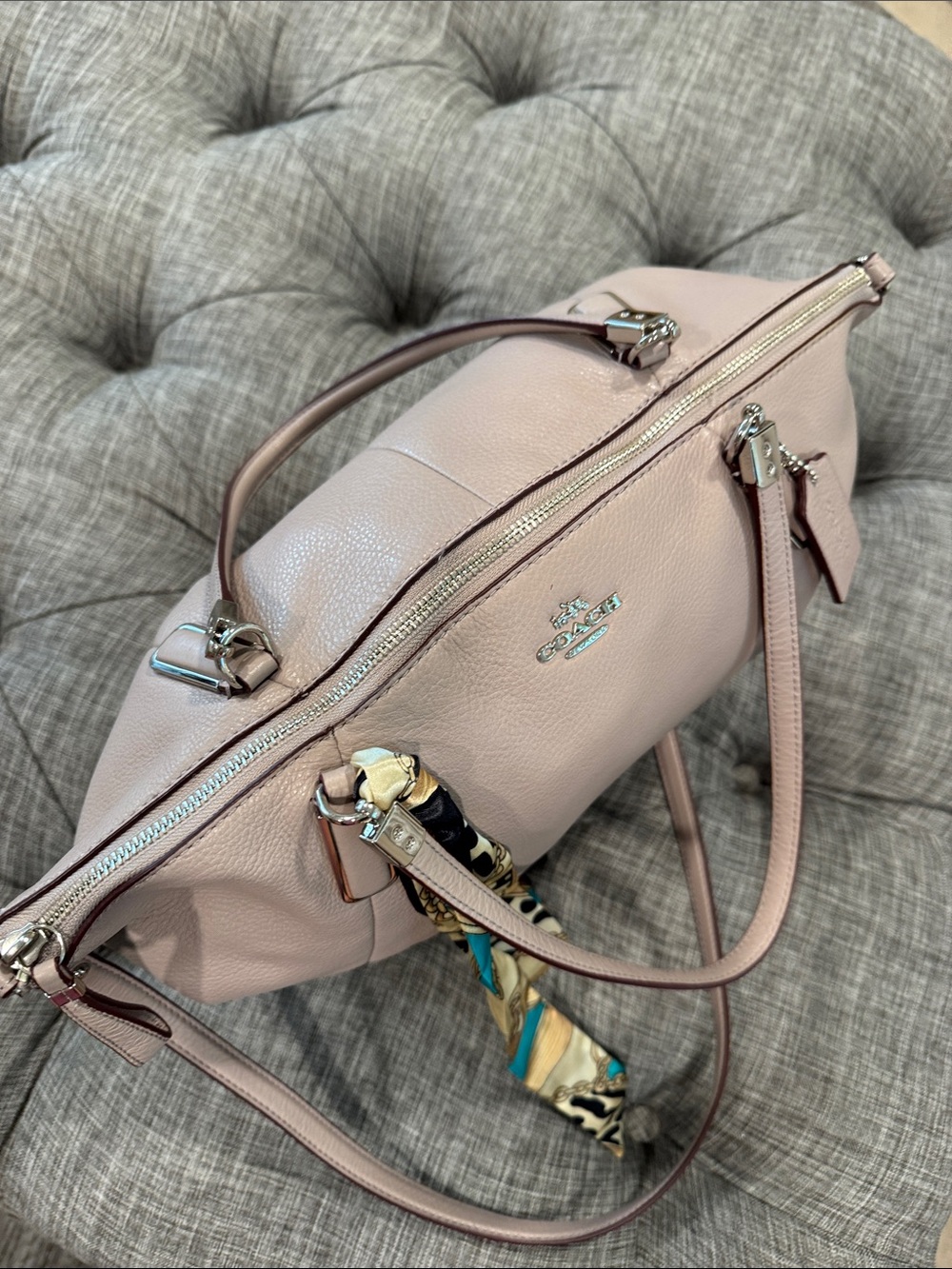COACH Bag Kelsey Large Taupe Pebbled Leather Satchel Crossbody EUC - Picture 10 of 17